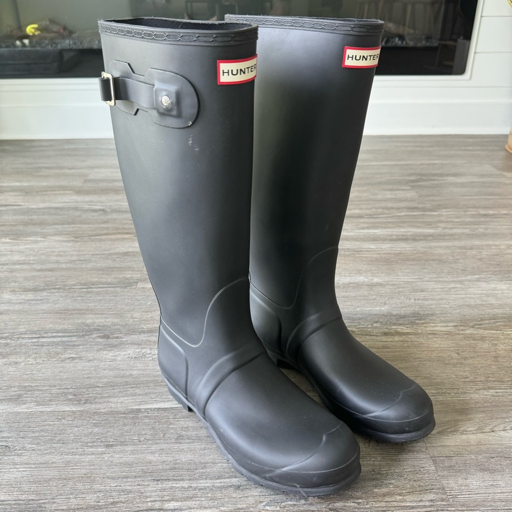 Hunter Black Tall Rain Boots